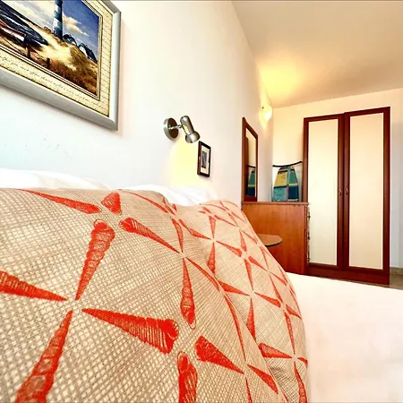 公寓 Julia Family - Menada *