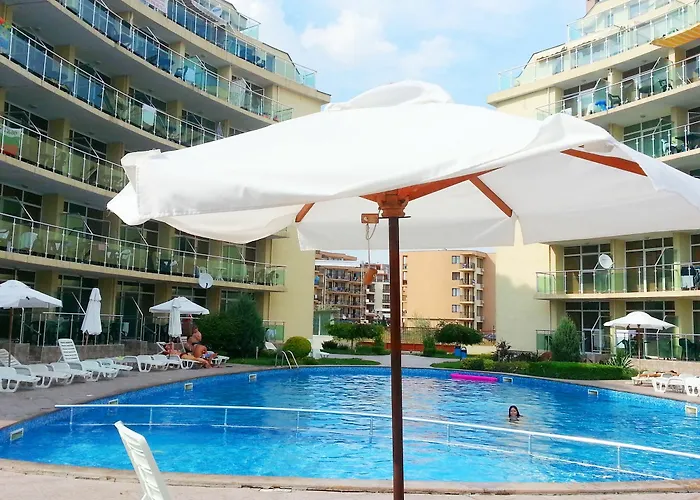 Julia Family - Menada 公寓 *