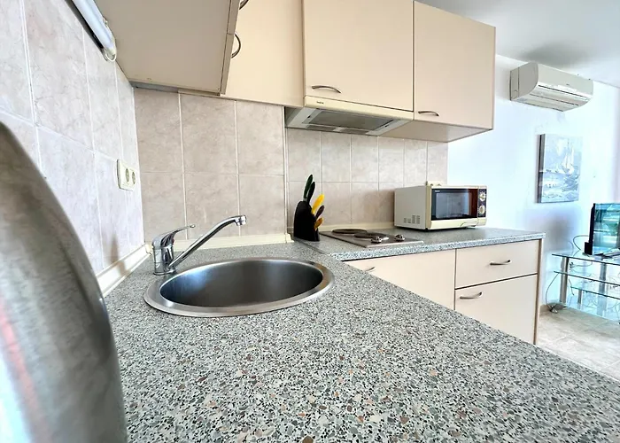 Apartamento Julia Family - Menada *